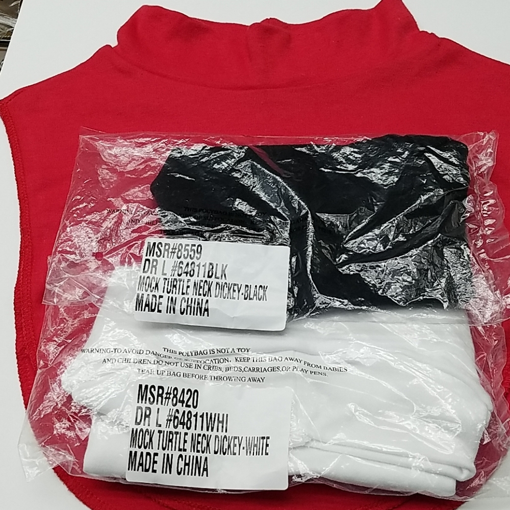 NWOT Sweater mock neck Dickies red, white, black